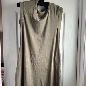 Ribbed T-shirt Midi Dress in Sage Green